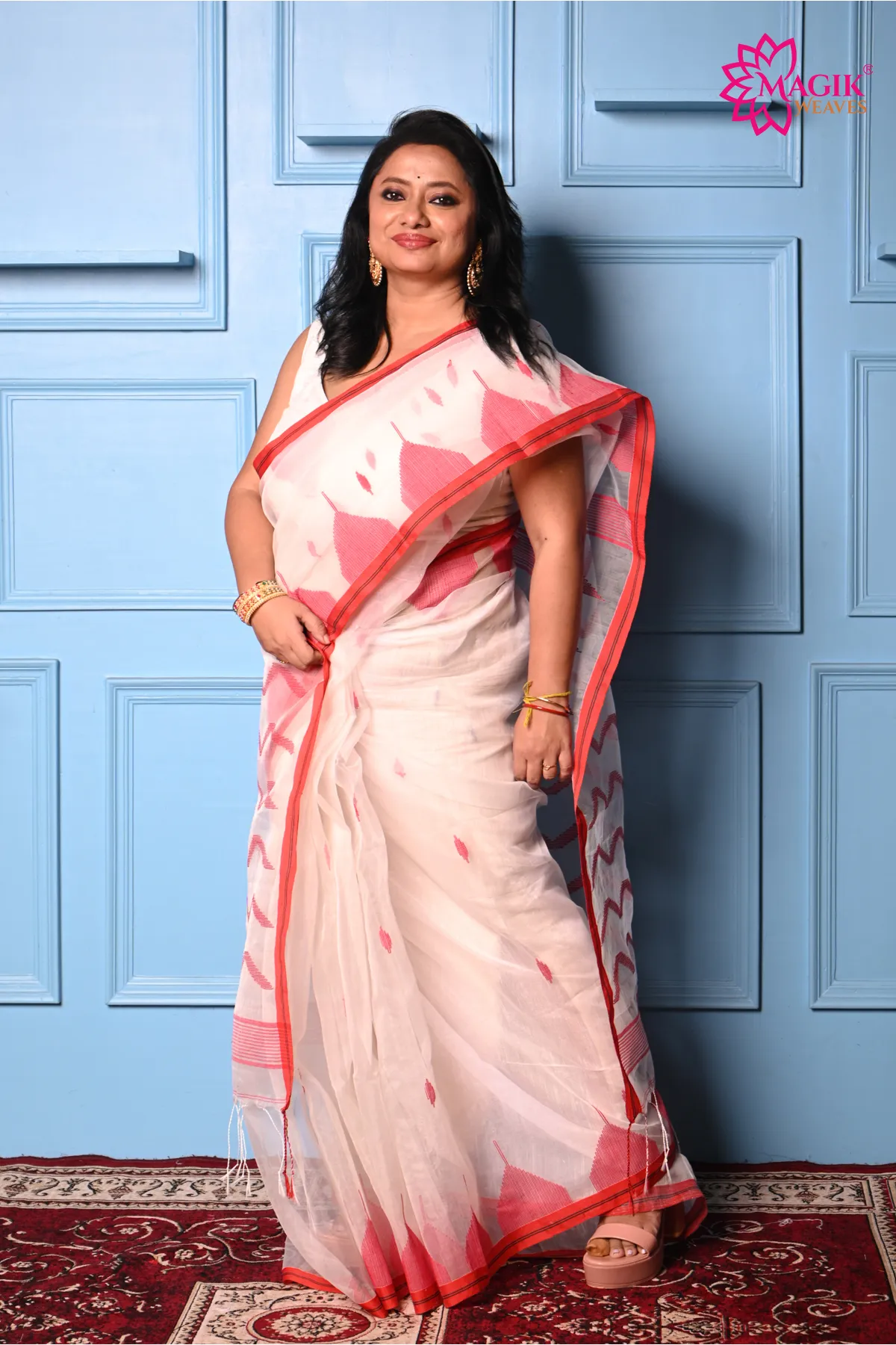 white and red resham muslin saree